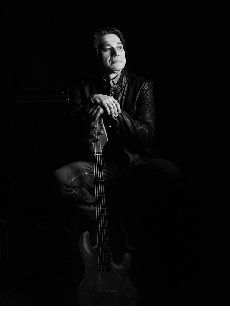 Romeo Komić — bas-gitarist Visokog Napona